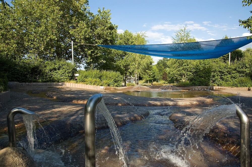 Das Freibad in Bühl ist im Sommer ein beliebtes Ausflugsziel für Anwohner und Touristen